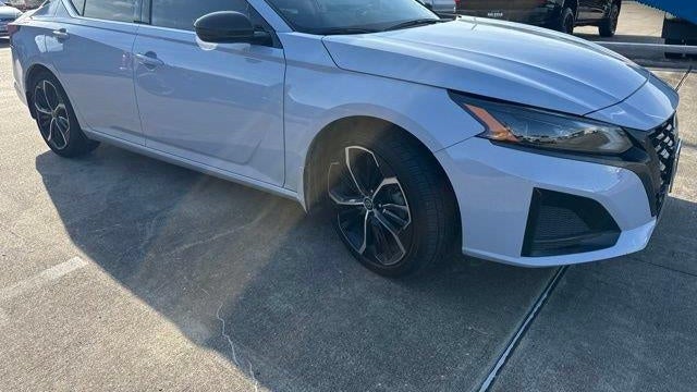 Preowned 2023 Nissan Altima 2.5 SR for Sale