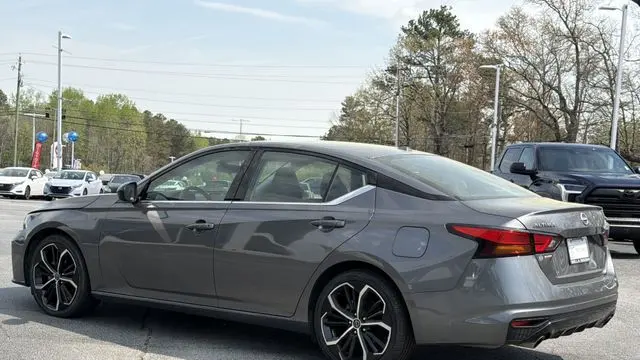 2024 Nissan Altima 2.5 SR