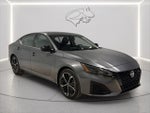 2024 Altima Thumbnail 7