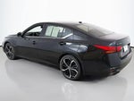2024 Altima Thumbnail 6