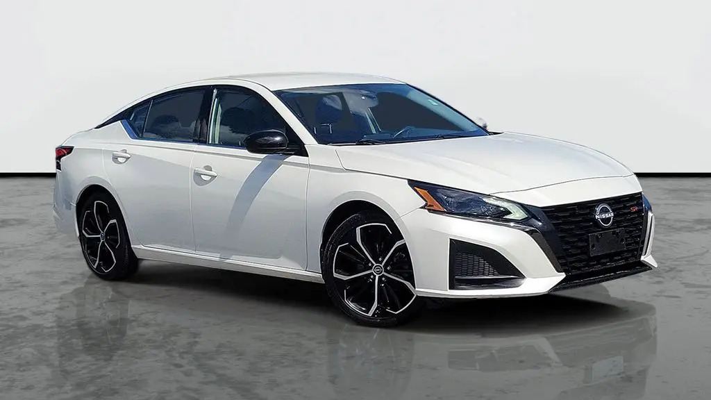 Preowned 2024 Nissan Altima 2.5 SR for Sale