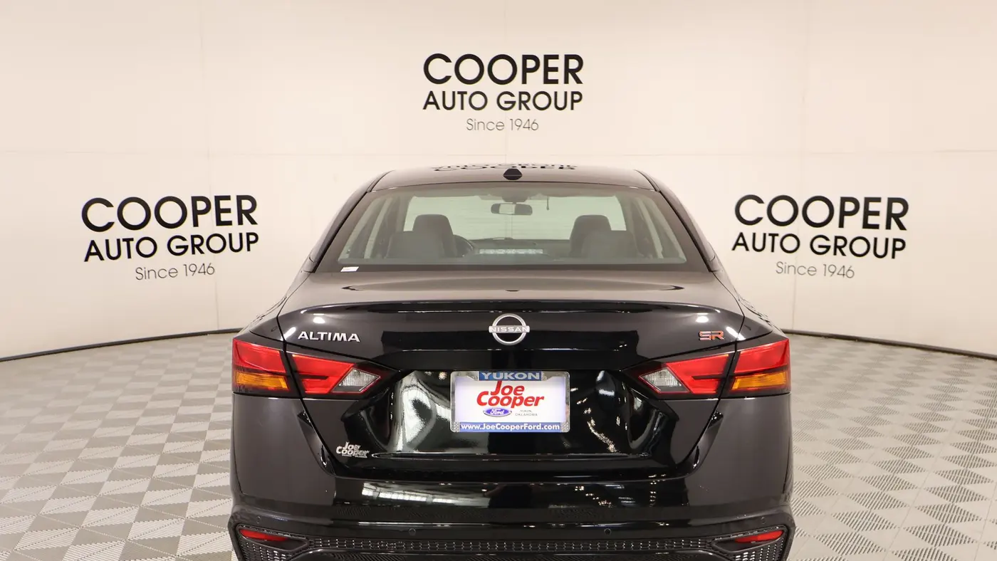 2025 Nissan Altima 2.5 SR