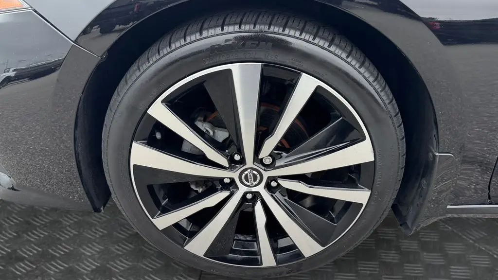 2020 Nissan Altima 2.5 SR