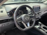 2022 Altima Thumbnail 12