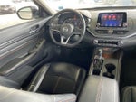 2022 Altima Thumbnail 13