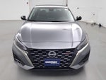 2023 Altima Thumbnail 2