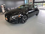 2023 Altima Thumbnail 2