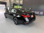 2023 Altima Thumbnail 4