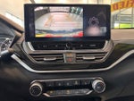 2023 Altima Thumbnail 21