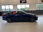 2023 Altima Thumbnail 7