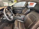 2023 Altima Thumbnail 16