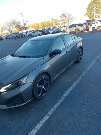2023 Nissan Altima 2.5 SR 4DR Sedan