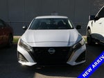 2024 Altima Thumbnail 2