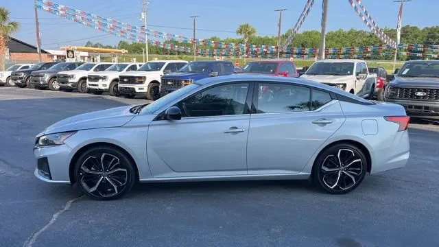 2024 Nissan Altima 2.5 SR
