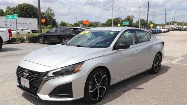 2024 Nissan Altima 2.5 SR