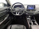 2025 Altima Thumbnail 10