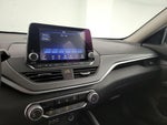 2025 Altima Thumbnail 15