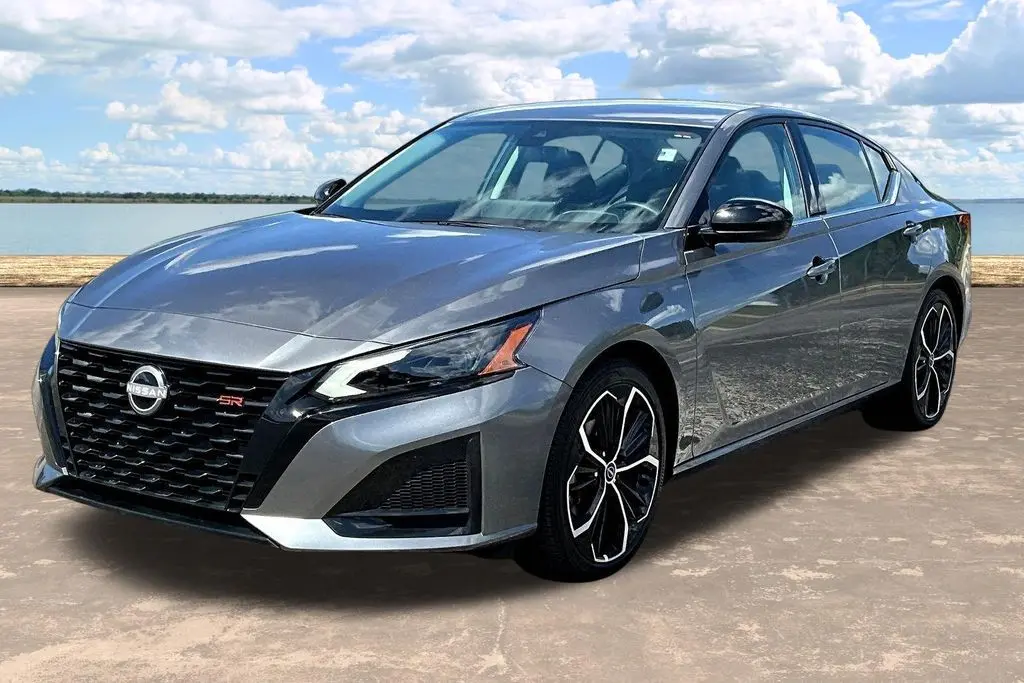 2026 Nissan Altima - $26,900