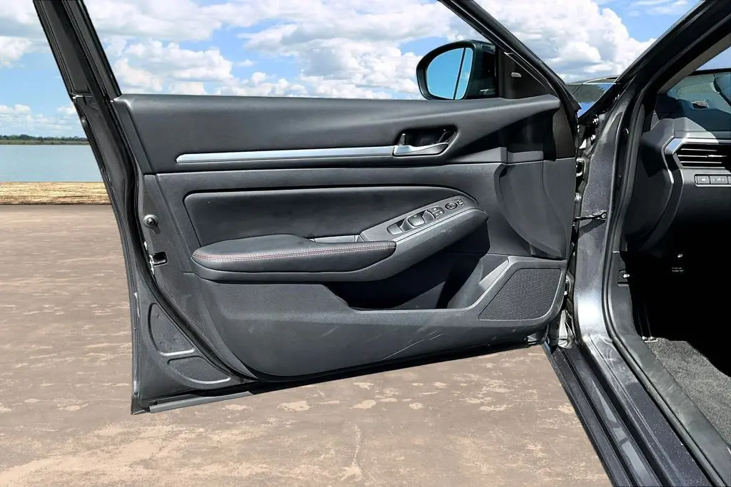 2026 Nissan Altima - $26,900