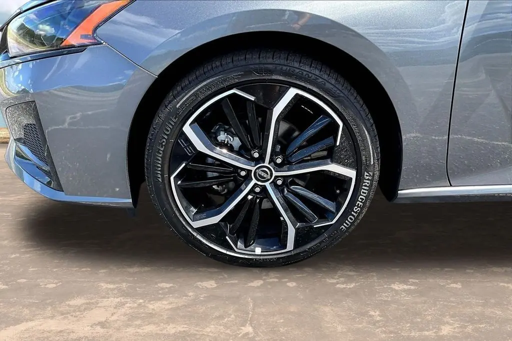 2026 Nissan Altima - $26,900