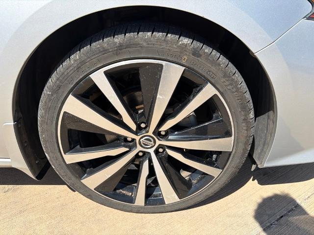 2019 Nissan Altima - $10,704