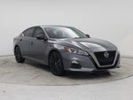 2021 Altima Thumbnail 1