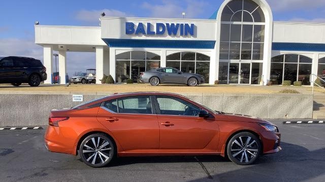 2021 Nissan Altima 2.5 SR