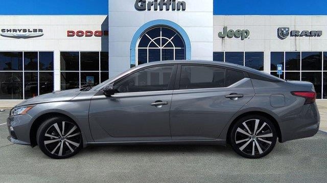 2022 Nissan Altima 2.5 SR