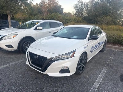 2022 Nissan Altima 2.5 SR 4DR Sedan