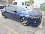 2022 Altima Thumbnail 1