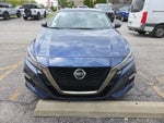2022 Altima Thumbnail 2