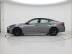 2023 Altima Thumbnail 3