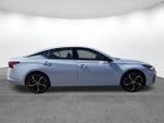 2023 Altima Thumbnail 3