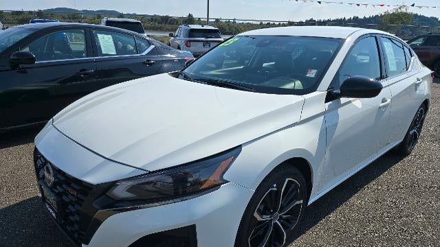 2023 Nissan Altima 2.5 SR