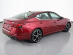2023 Altima Thumbnail 8