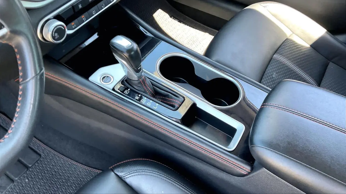 2025 Nissan Altima 2.5 SR