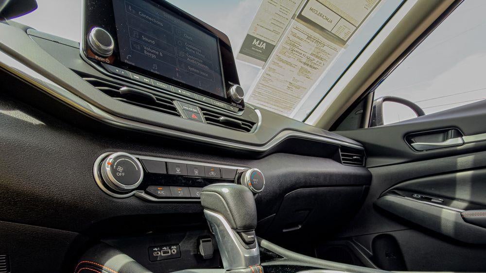 2025 Nissan Altima 2.5 SR