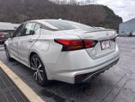2020 Altima Thumbnail 3