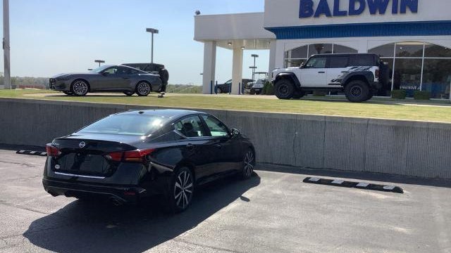 2021 Nissan Altima 2.5 SR