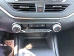 2021 Altima Thumbnail 39