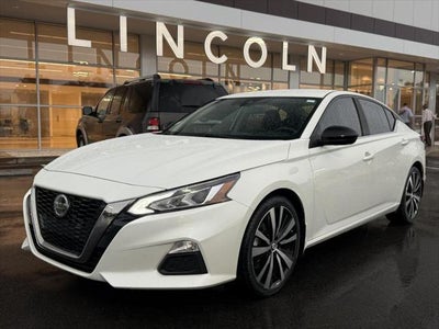 2022 Nissan Altima 2.5 SR 4DR Sedan