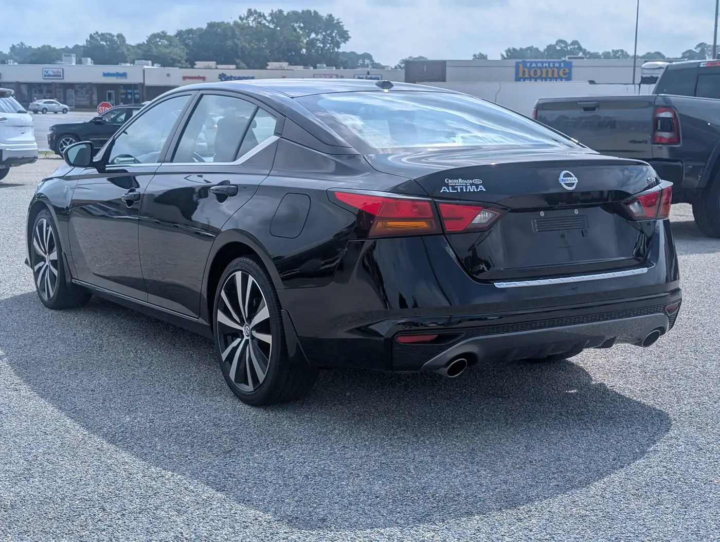 2022 Nissan Altima - $18,599