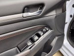 2023 Altima Thumbnail 10