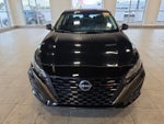 2024 Altima Thumbnail 3