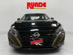 2024 Altima Thumbnail 8
