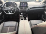 2025 Altima Thumbnail 22
