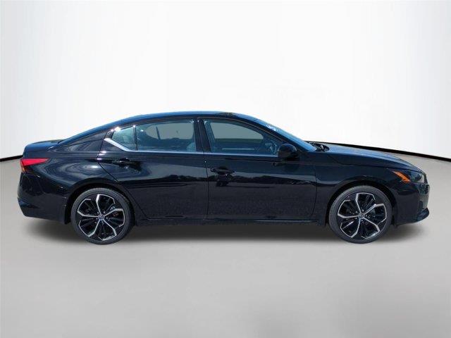 2025 Nissan Altima - $24,595