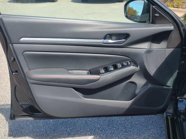 2025 Nissan Altima - $24,595