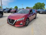 2020 Altima Thumbnail 2