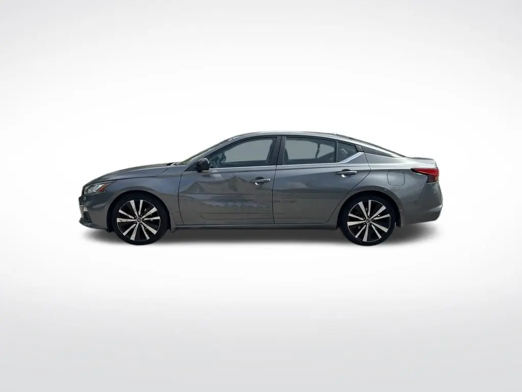 2020 Nissan Altima - $10,497